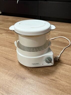 Black & Decker Flavor Scenter Handy Steamer Rice Vegetable Cooker HS800-Works